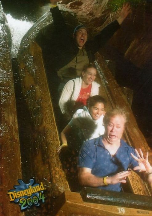 Funny Roller Coaster Photos (32 pics)