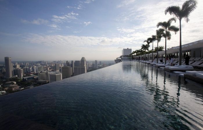 The Most Amazing Pools of the Planet (24 pics)