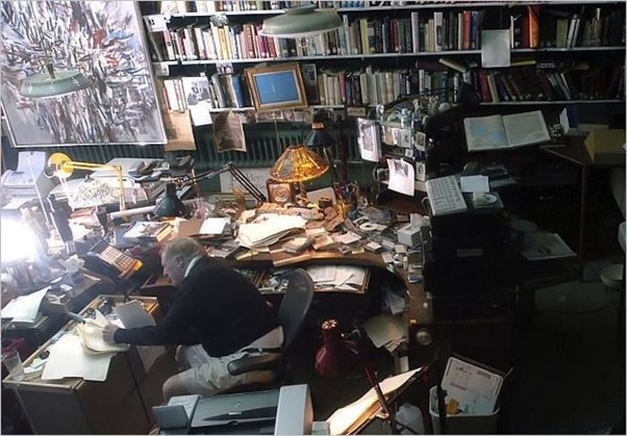 Workspaces Of The Creative People (40 pics)