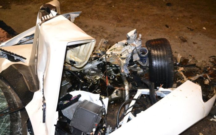 Mercedes-Benz SLS AMG Roadster Crash (8 pics)