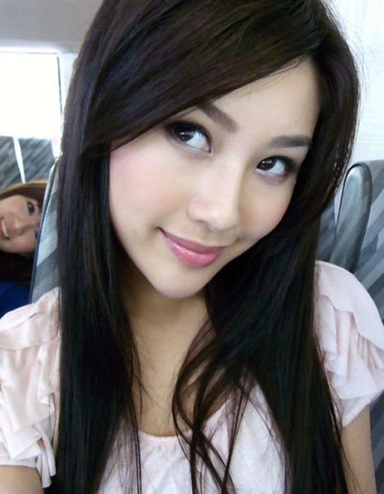 Very Cute Asian Girls 54 Pics