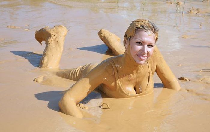 Dirty Girls (40 pics)