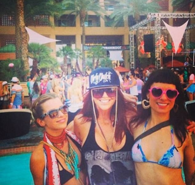 The Girls of Coachella 2013. Part 2 (58 pics)
