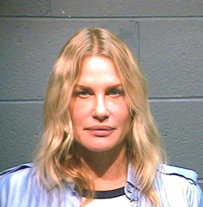 Celebrity Mugshots and Interesting Stories Behind Them (23 pics)