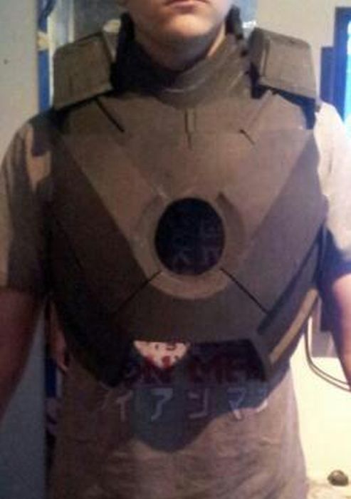 DIY Iron Man Suit (31 pics)