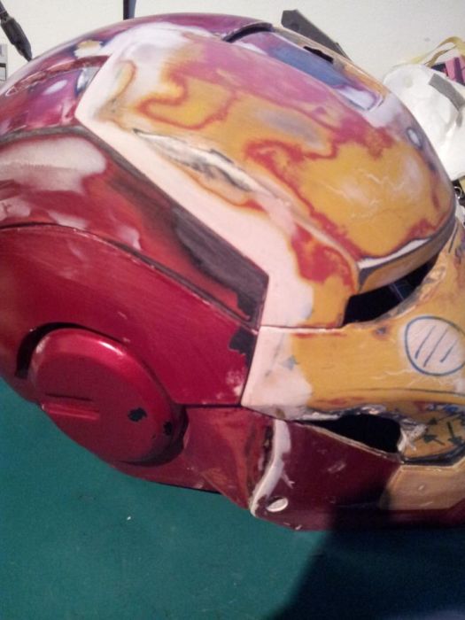 DIY Iron Man Suit (31 pics)