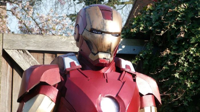 DIY Iron Man Suit (31 pics)