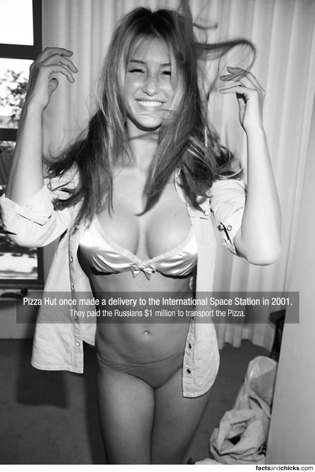 Hot Girls with Random Facts. Part 2 (70 pics)