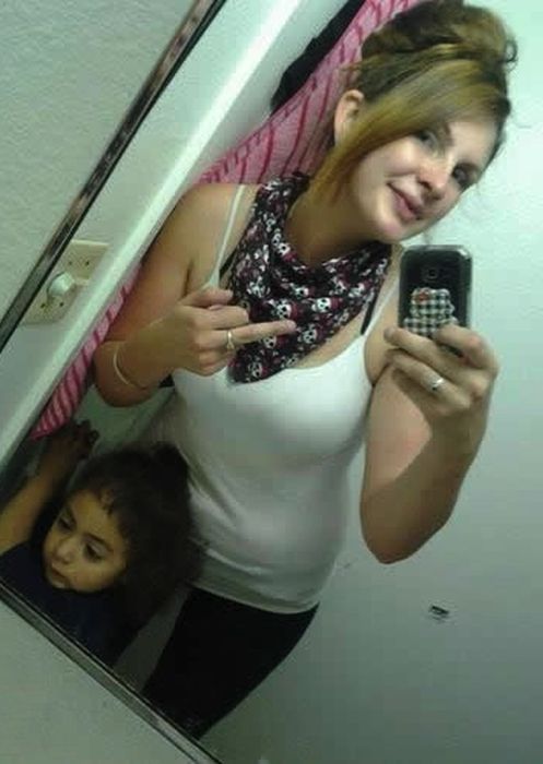 Self Shot Moms (15 pics)