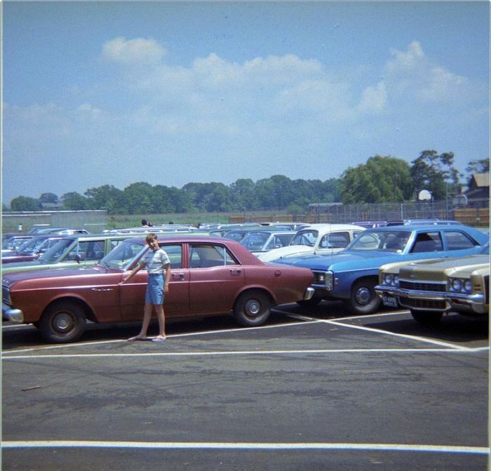 Connecticut in the '70s (54 pics)