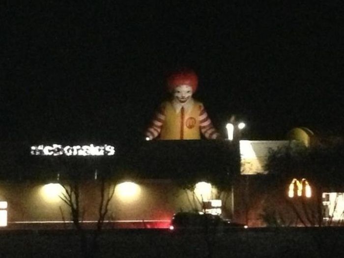 Seen at McDonald’s (47 pics)