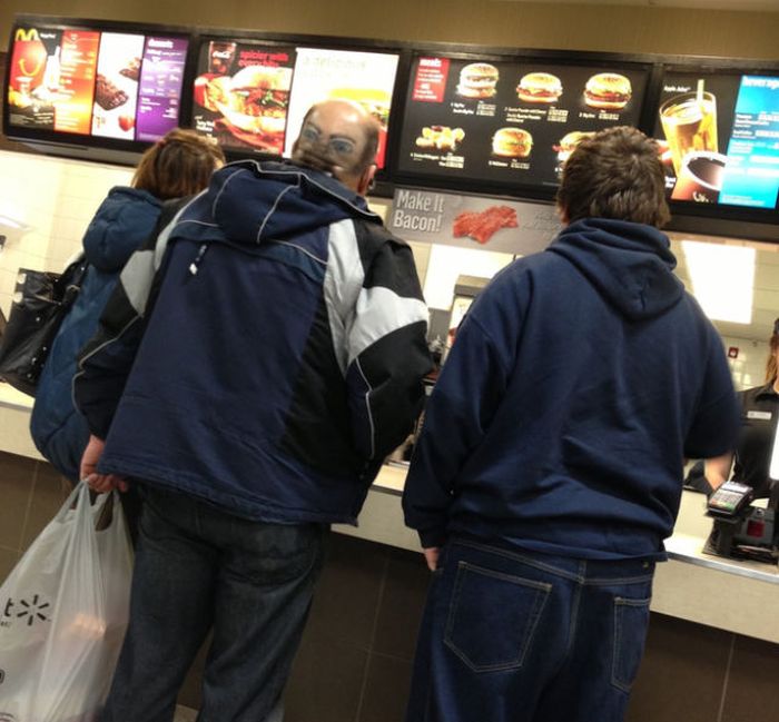 Seen at McDonald’s (47 pics)