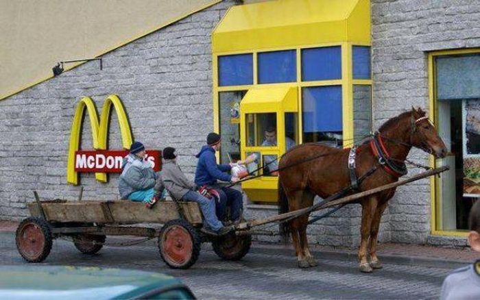 Seen at McDonald’s (47 pics)