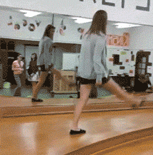 Faceplants (26 gifs)