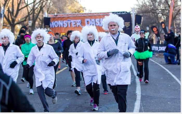 Really Bad Runner Costumes (40 pics)