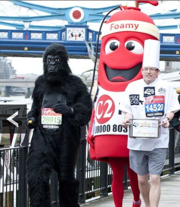 Really Bad Runner Costumes (40 pics)