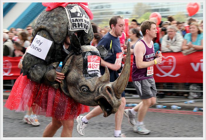 Really Bad Runner Costumes (40 pics)