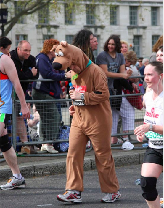 Really Bad Runner Costumes (40 pics)