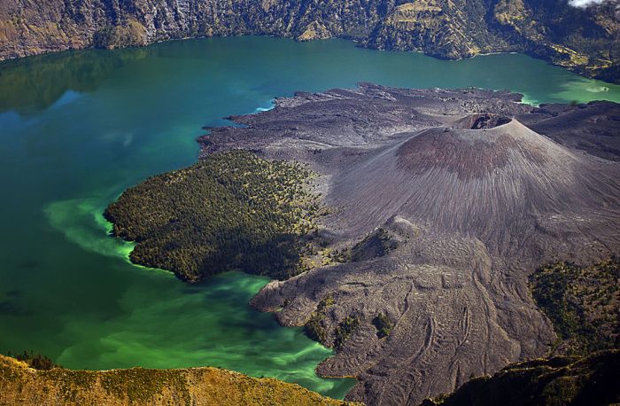 2013 National Geographic Traveler Photo Contest (42 pics)