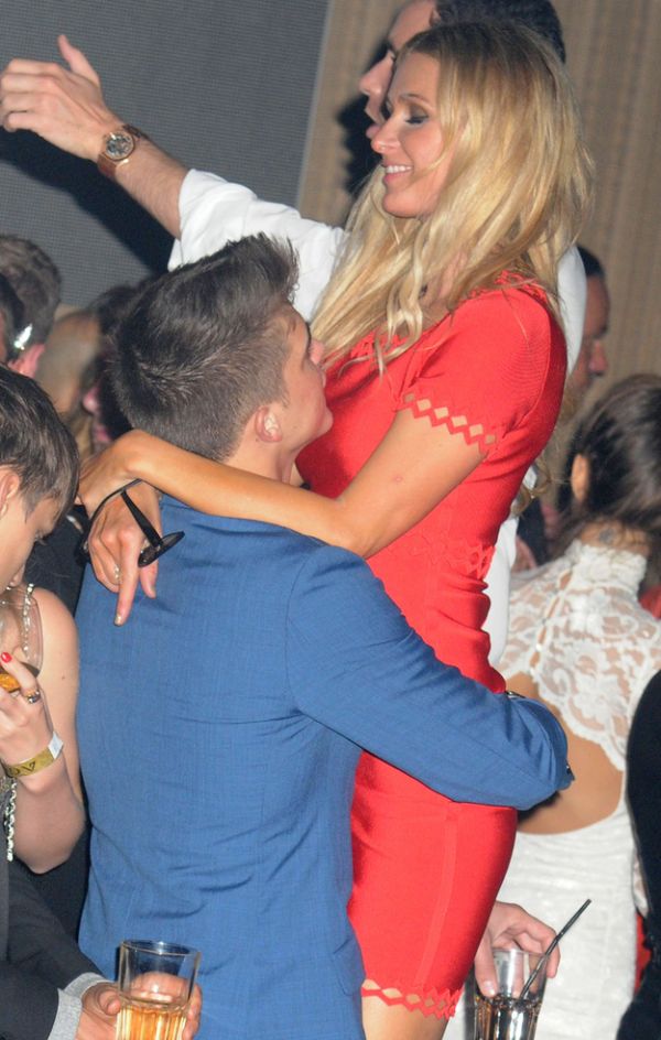 Paris Hilton With Her 21-Year-Old Boyfriend (7 pics)