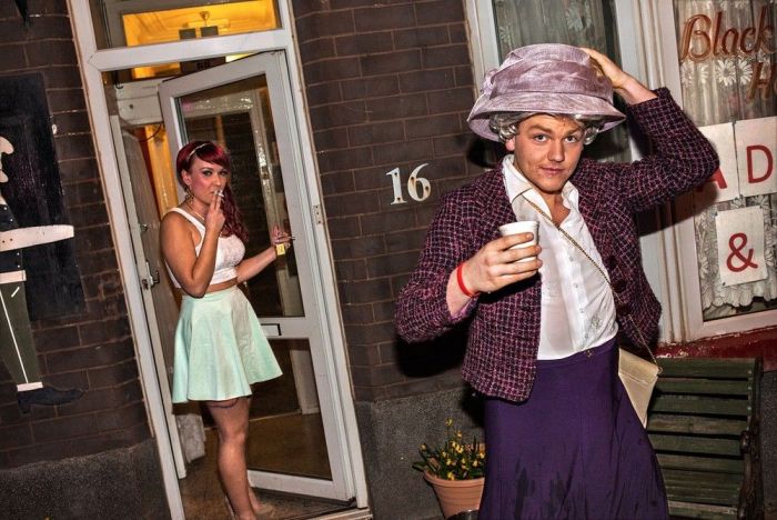 Bachelor Parties (51 pics)