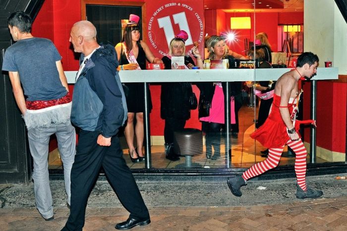 Bachelor Parties (51 pics)