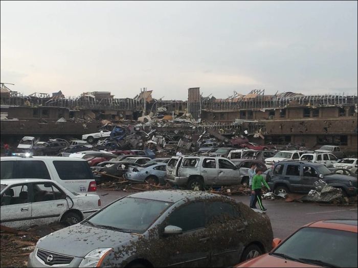 Oklahoma Tornado (23 pics)