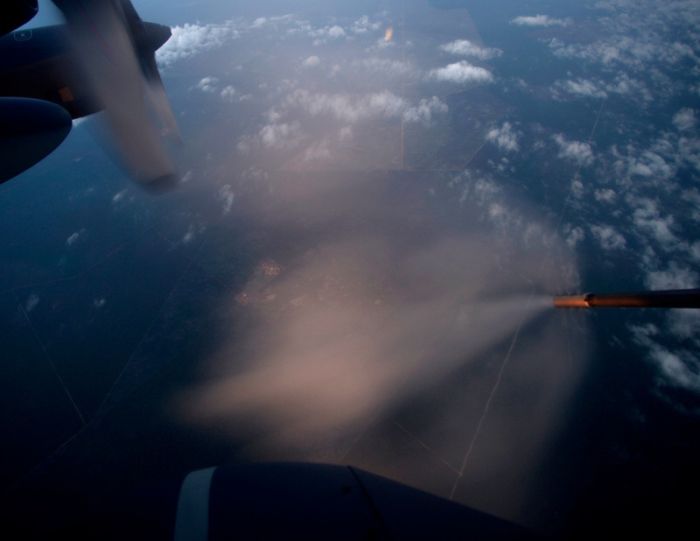 A Look Inside Lockheed AC-130 (42 pics)