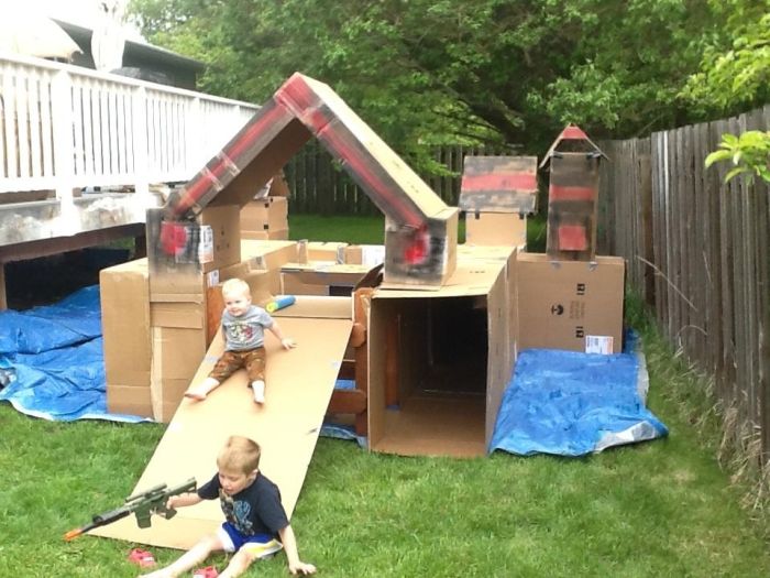 DIY Playground (6 pics)