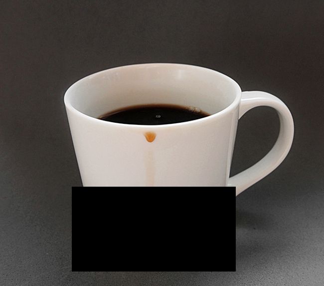 Coffee Mug That Keeps Your Table Clean (4 pics)