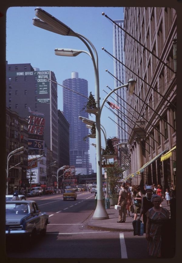 Chicago 50 Years Later (22 pics) Chicago 50 Years Later (22 pics)