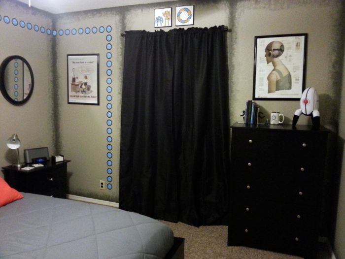 Awesome Portal Themed Bedroom (57 pics)