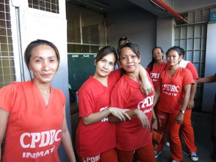 Prison Dance (20 pics + video)