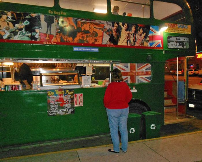 Strange Food Trucks (20 pics) Strange Food Trucks (20 pics)