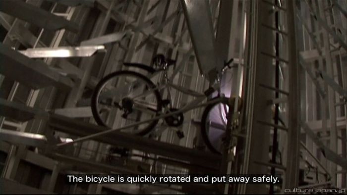 Automated Underground Bike Storage in Japan (12 pics + video)