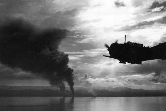World War II Photographs (90 pics)