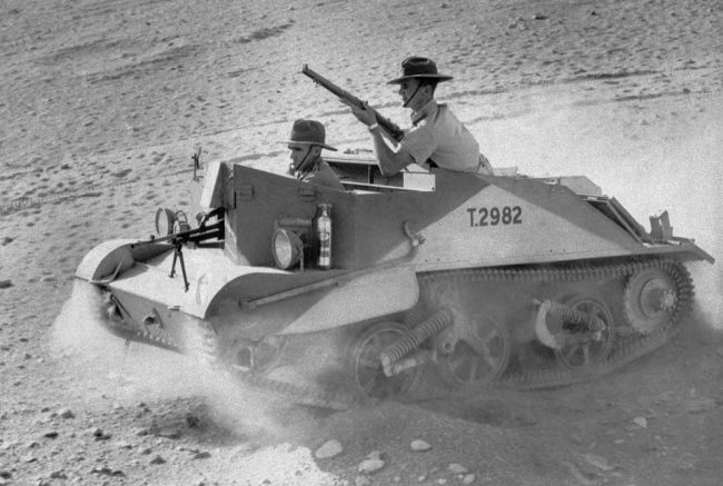 World War II Photographs (90 pics)