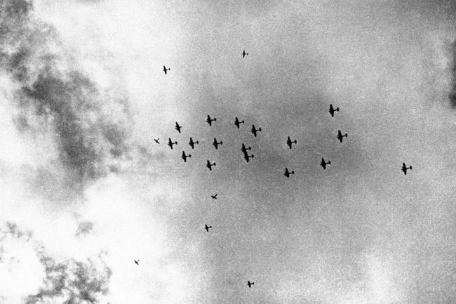 World War II Photographs (90 pics)