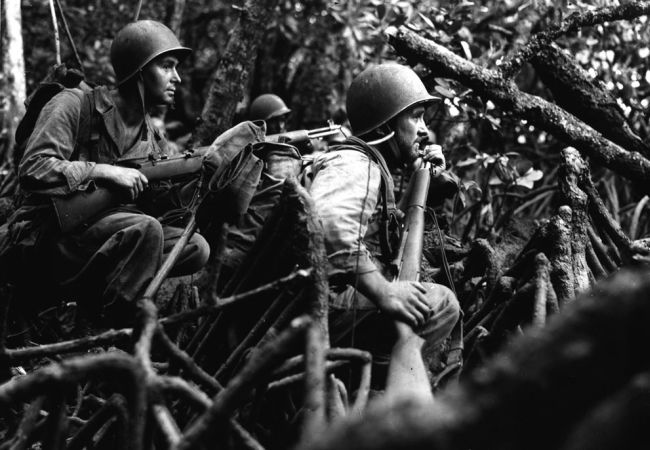 World War II Photographs (90 pics)