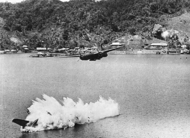 World War II Photographs (90 pics)