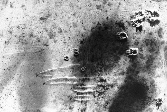 World War II Photographs (90 pics)