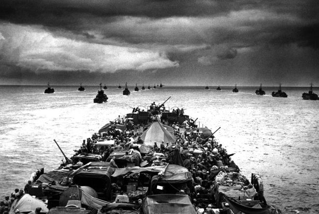 World War II Photographs (90 pics)