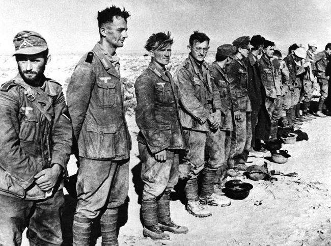 World War II Photographs (90 pics)