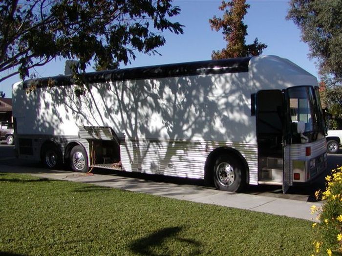 House on Wheels (80 pics)
