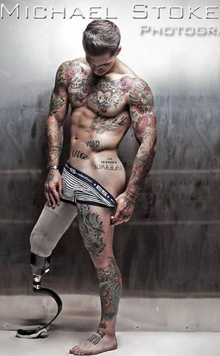 Alex Minsky  Crossfit inspiration, Gym inspiration, Us marine