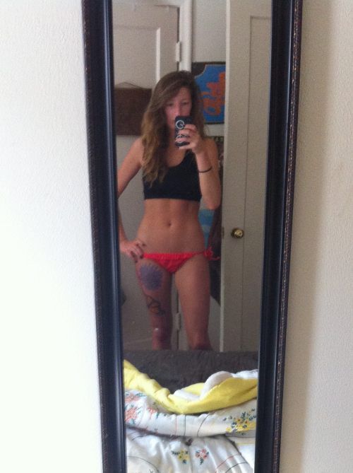 Women with Great Abs (42 pics)