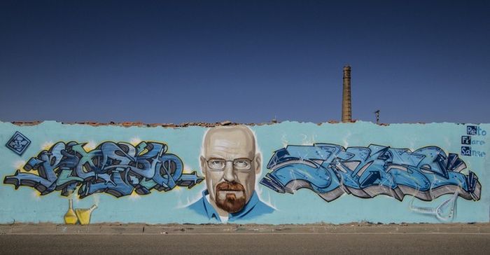 Breaking Bad Street Art (20 pics)