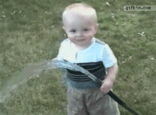 Babies Experiencing Things For The First Time (22 gifs)