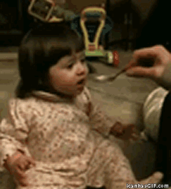 Babies Experiencing Things For The First Time (22 gifs)