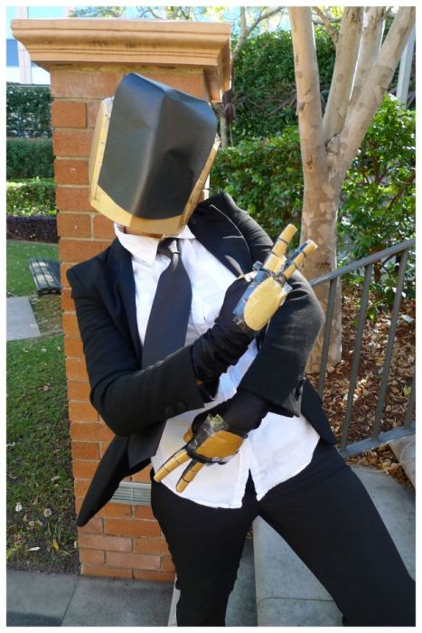 One Costume a Day (41 pics)